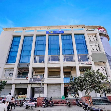 Fabhotel Galaxy I Ahmedabad Buitenkant foto