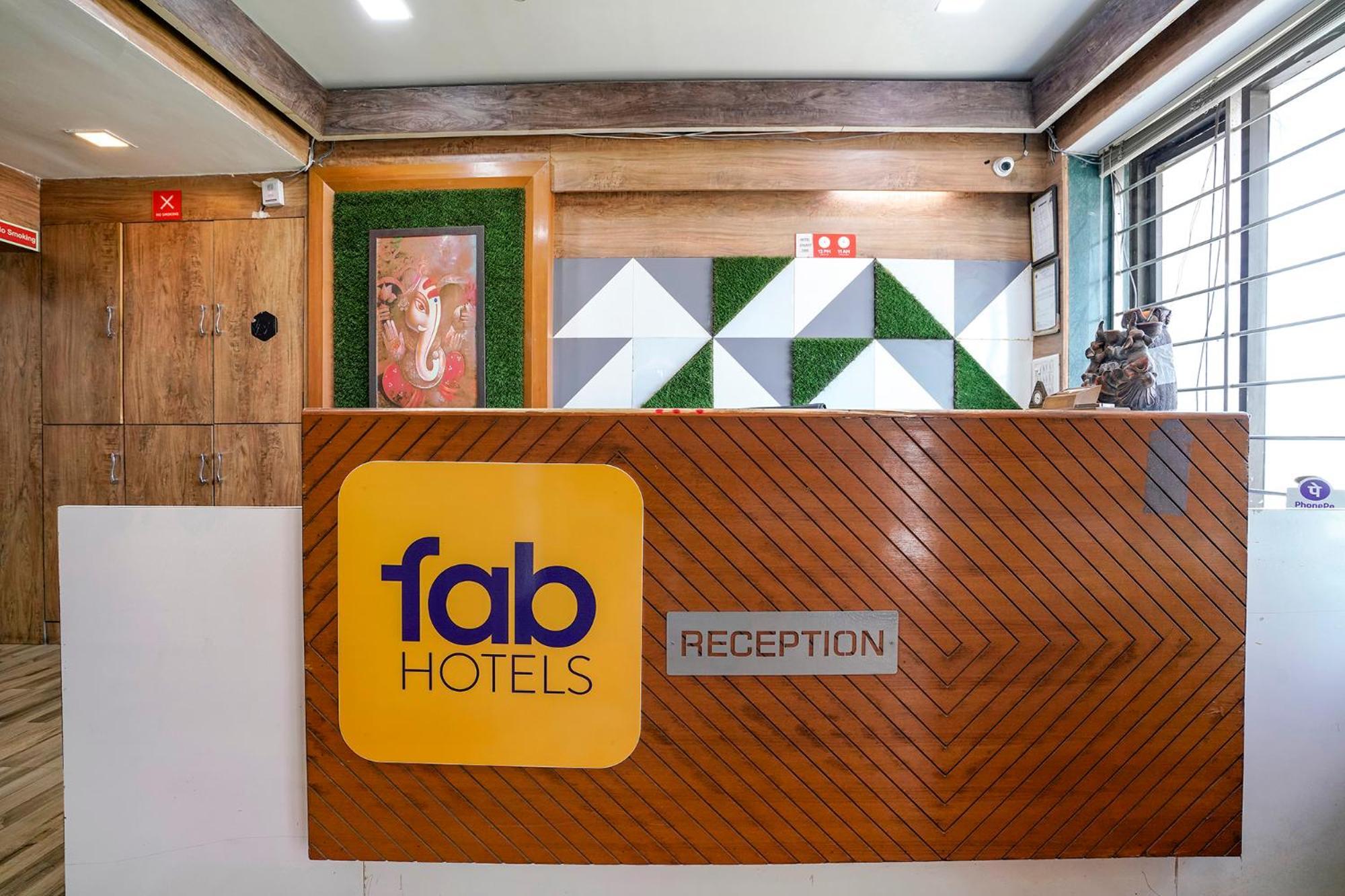 Fabhotel Galaxy I Ahmedabad Buitenkant foto