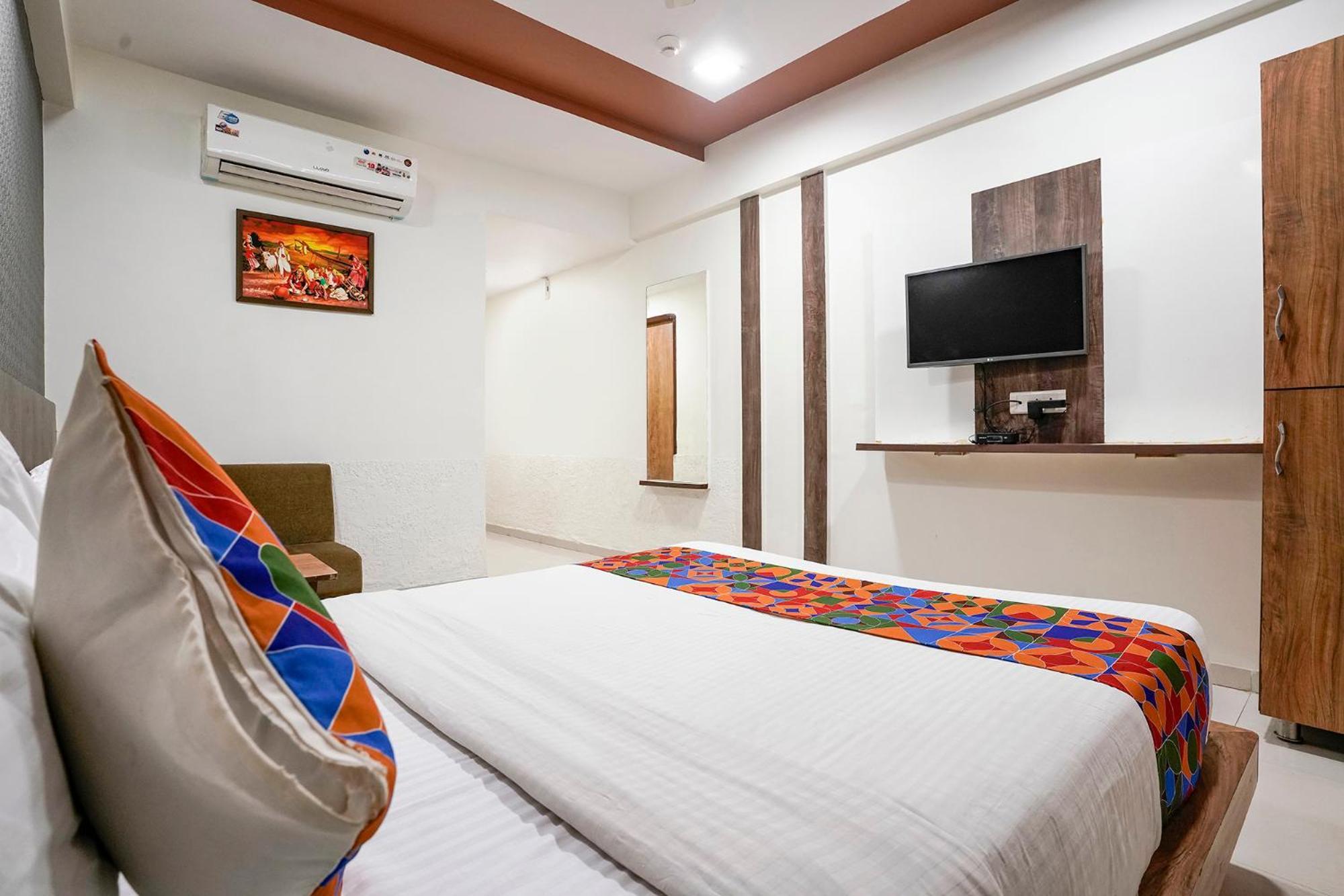 Fabhotel Galaxy I Ahmedabad Buitenkant foto